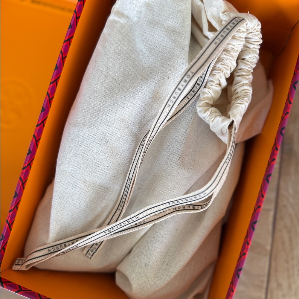 Tory Burch Brown Loafers 7.5 - Picture 5 of 5